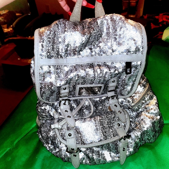 JUICY COUTURE SEQUIN BACKPACK - Picture 2 of 6